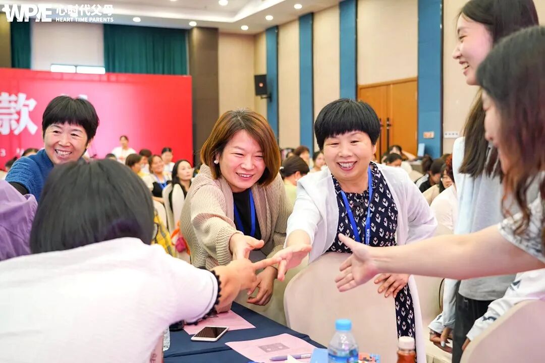 【女性力量中级班】最让父母无力的，不是孩子不谈恋爱，而是孩子问“啥叫真心”？