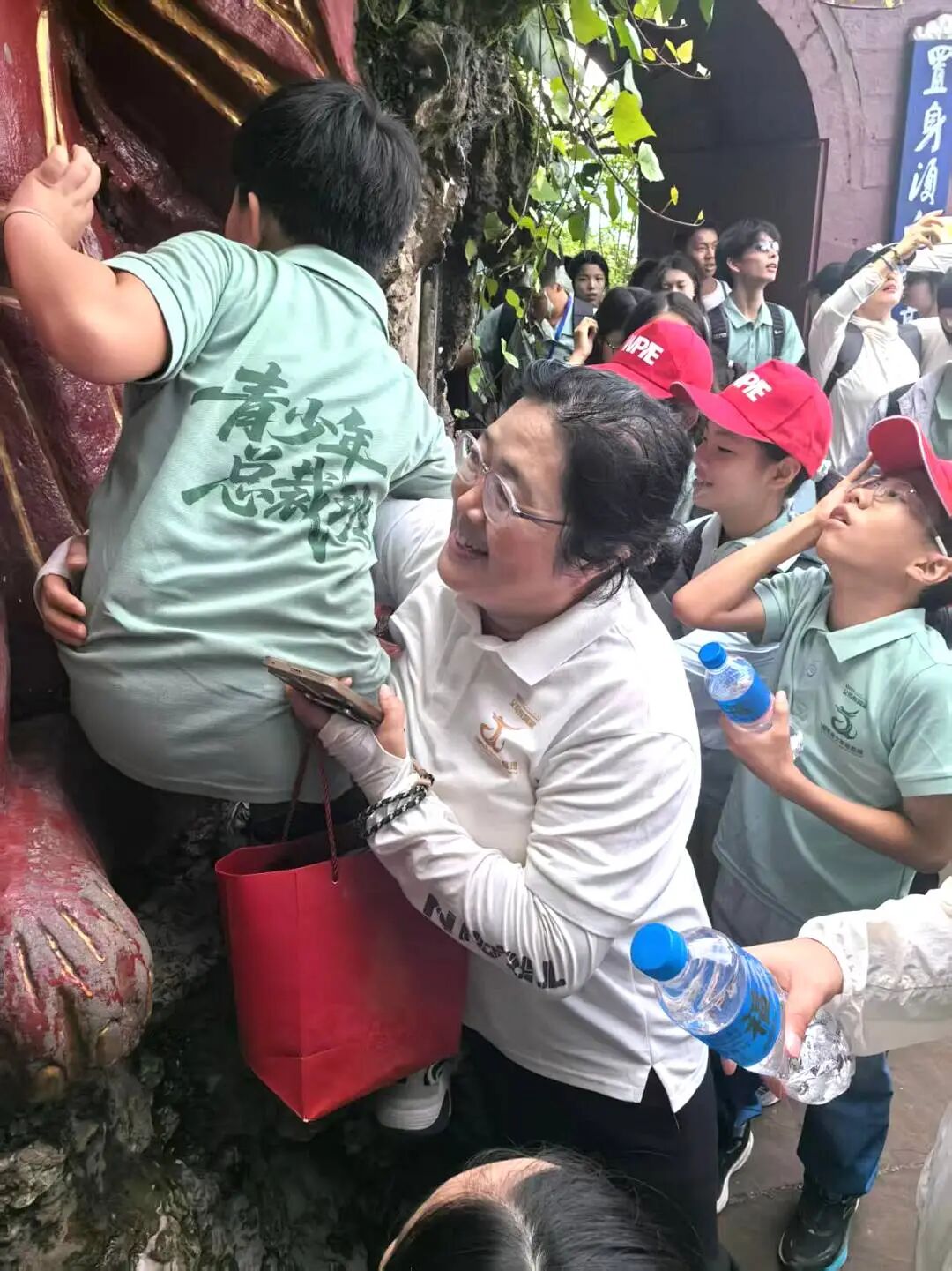 【青少年总裁班】张爱莲老师：“稳稳陪伴，就是最快的成长！”
