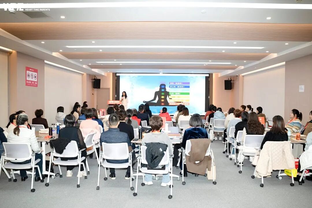 【心身心理学高级班】“爸爸的否定让我好不起来”——王克老师：“你可能根本就不想好起来！”