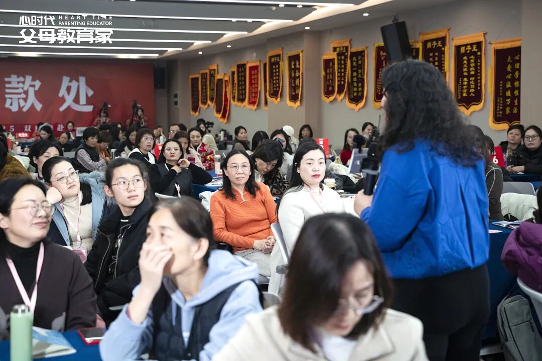 【女性力量中级班】照顾婆婆多年，却被老公说“你活该”......