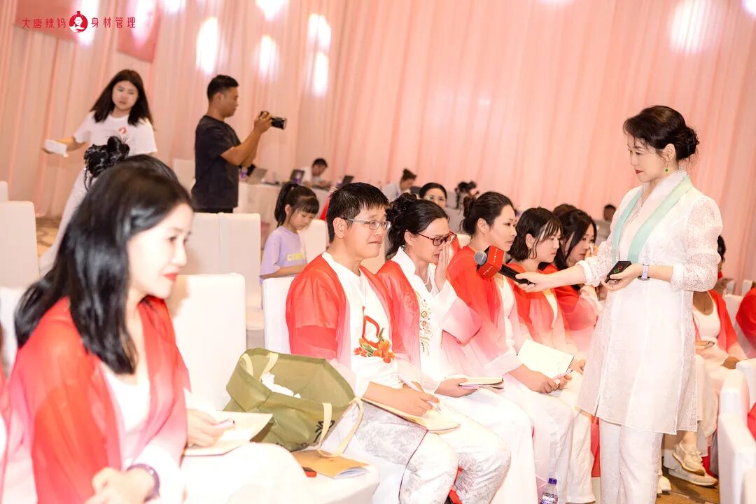 【三养营】沐浴在光里，重新养自己——做有烟火气的“神仙姐姐”！