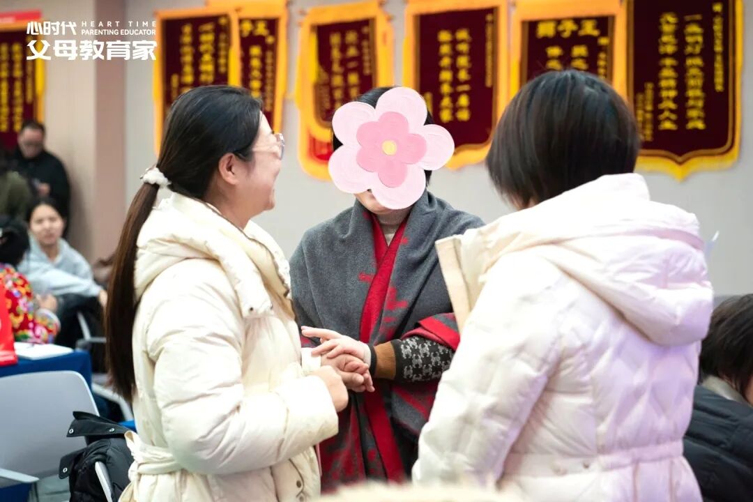 孩子吐槽说：“文聪老师就是这样教你的？”——为什么孩子最讨厌“懂道理”的父母？原因在这里！