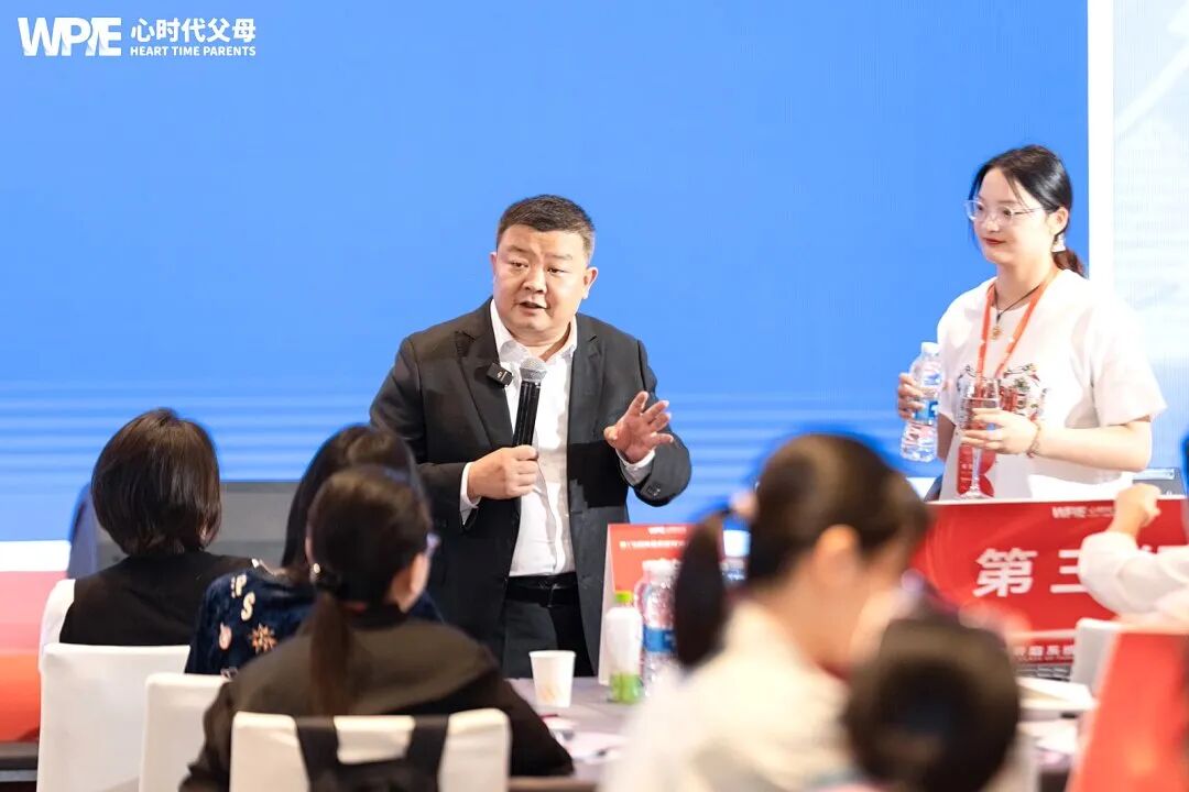 顶嘴、沉默、摔门、沉迷手机的孩子——他们不是“坏”，而是在“求助”！