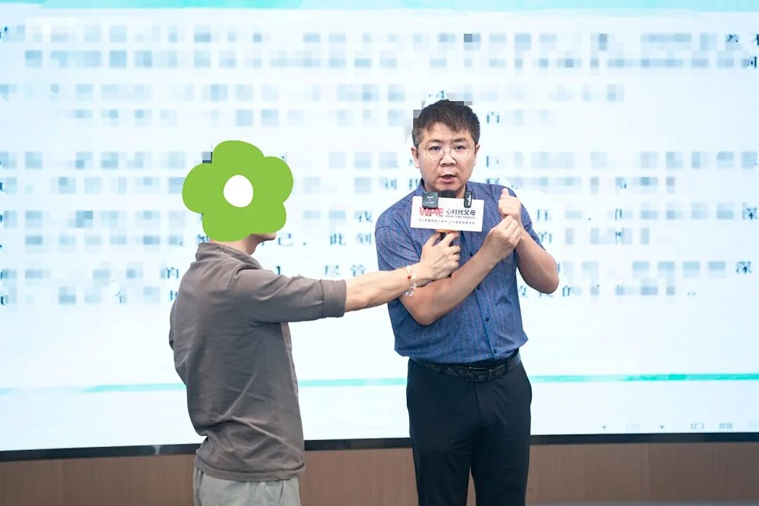 别用“没办法”当盾牌——王克老师犀利点醒逃避的母亲：“你的虚弱，才是孩子复学路上最大的坎！”