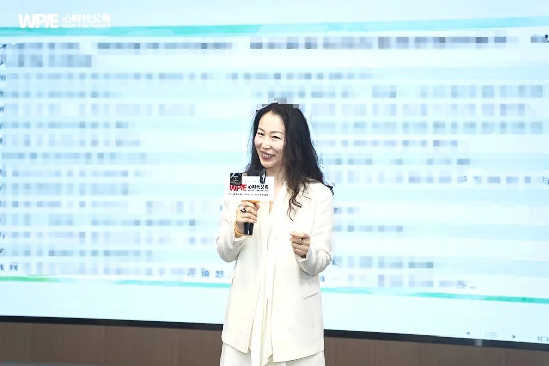 别用“没办法”当盾牌——王克老师犀利点醒逃避的母亲：“你的虚弱，才是孩子复学路上最大的坎！”