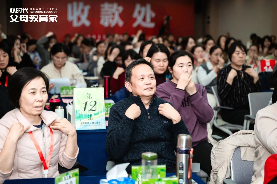 从“胆小鬼”到“勇敢的姑娘”——原来，曾经那个不敢上学的小孩，是我见过最勇敢的自己！