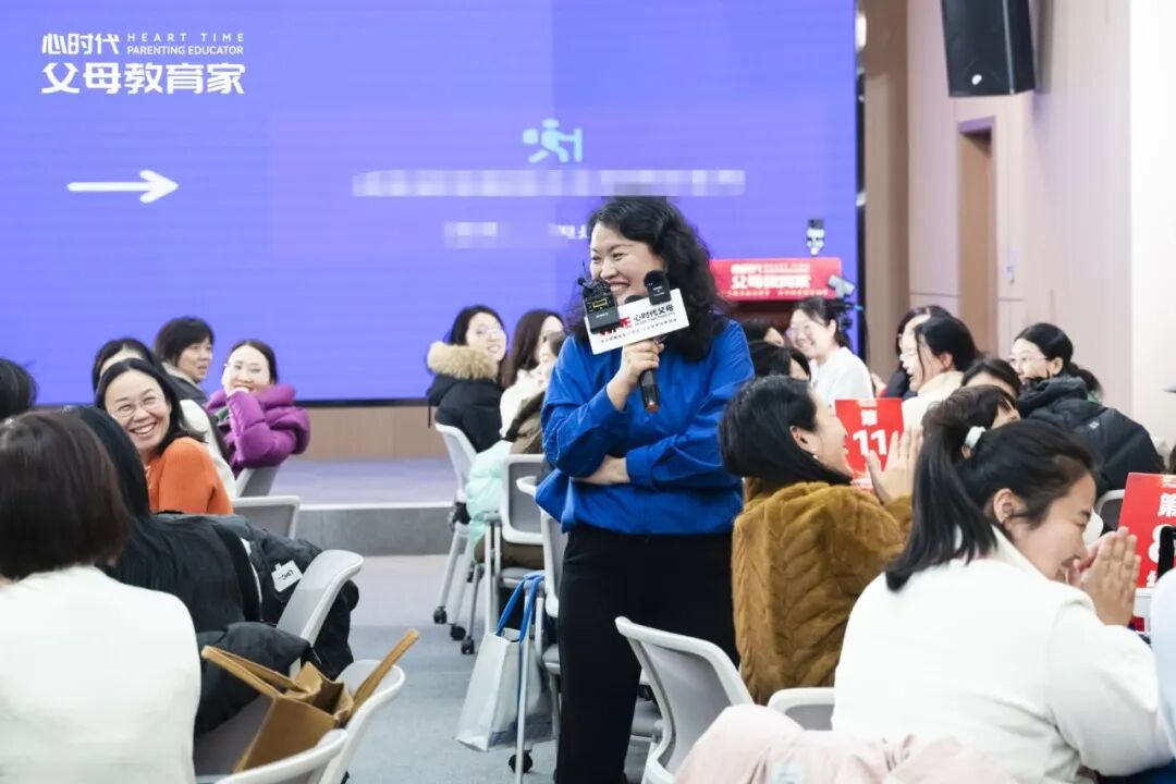 那句“怎么花钱这么快”，扎了多少全职妈妈的心？