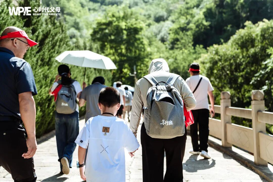 “妈妈，请先听我说”——多子女家庭的养育，对老大“放心”，对老二“专心”