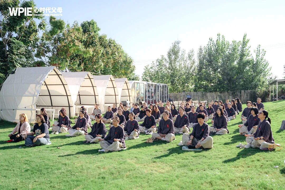 “孩子哭一哭怎么了？”王克老师说，“开学季最该稳住的是家长，不是孩子！”
