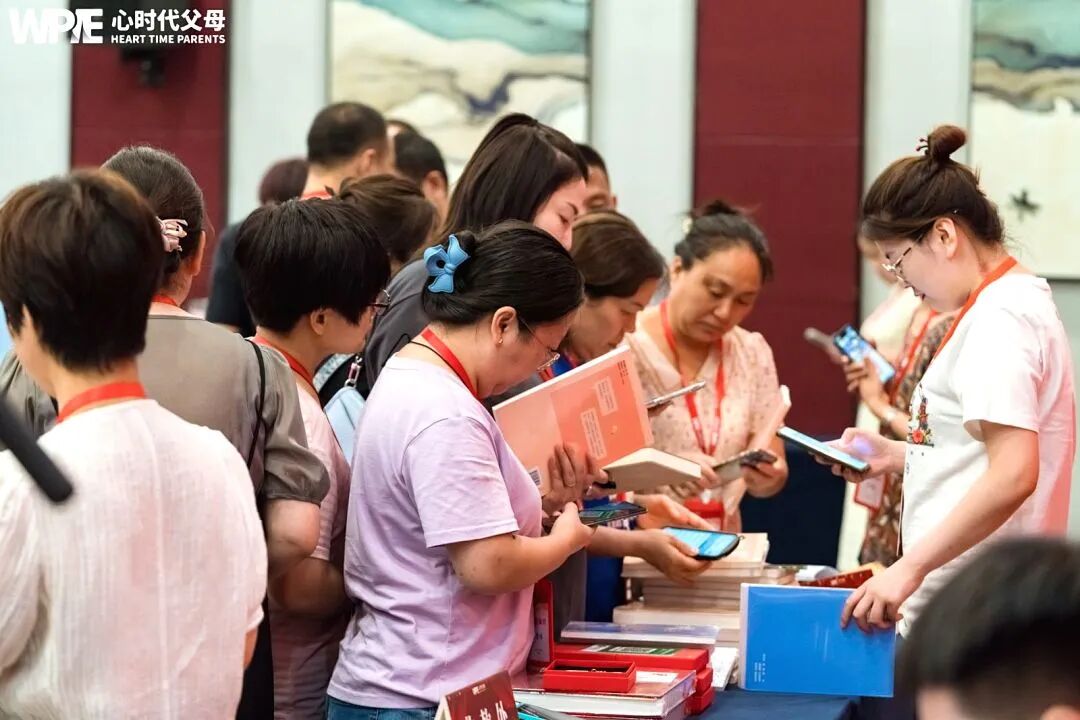 育儿避坑：亲子关系再好，也禁不起这3句话的消耗！你中招了几个？