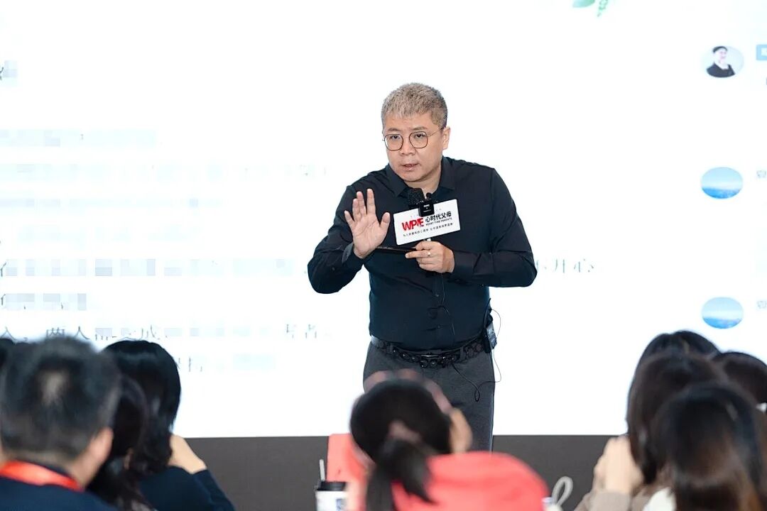 【心身心理学高级班】“我不敢犯错，我怕爸妈不爱我了”——这句话，她憋了三十多年才说出来