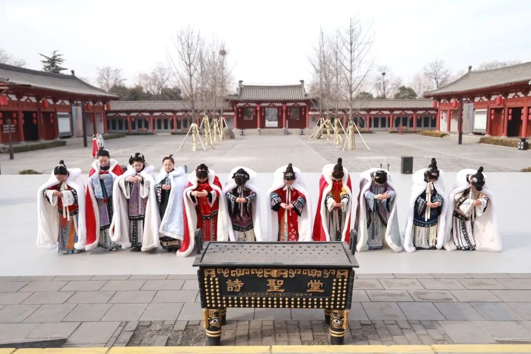 为何不敢提要求的父母，养不出有底气的孩子？