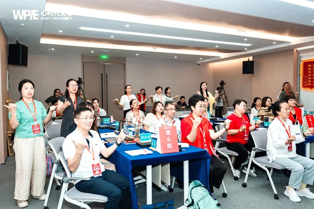 孩子不上学，家长很“感恩”？兆鹏老师毫不留情的撕开家长的“美颜滤镜”