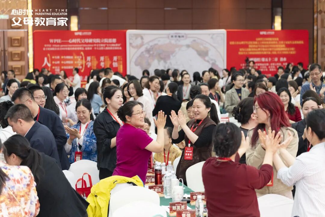 【研习院专属密训】我“恨”了自己三十年——恨外表、恨性别、恨声音……直到遇见张兆鹏老师