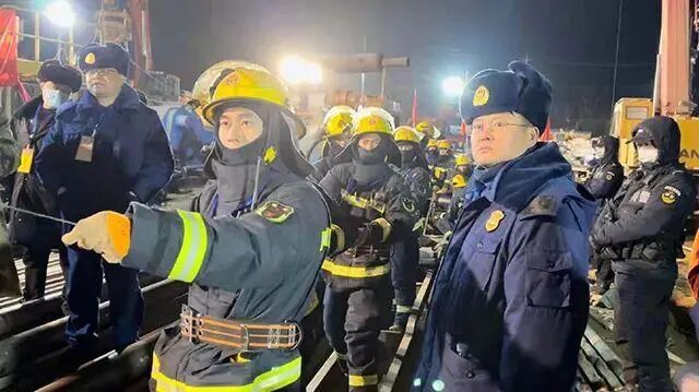 山东矿难那个不吃不喝撑过15天的幸存者，让全网泪奔了……