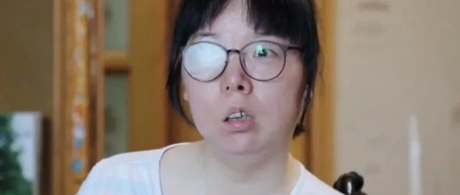 瘫痪、脑出血、被离婚….这个医学女博士决定用自己的一生坚持这件事