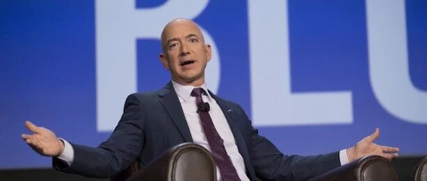 亚马逊AI炒掉900名员工：这个时代正在惩罚混日子的人