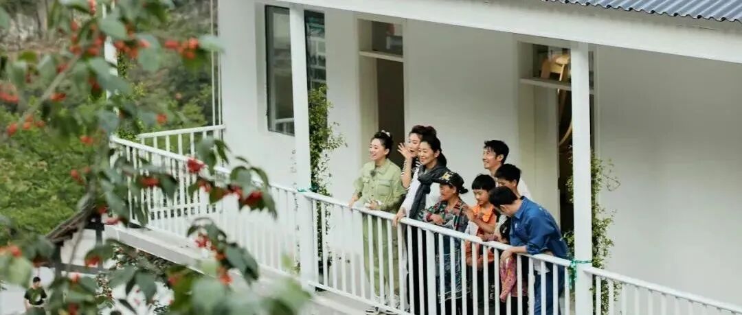 撒贝宁14天，为70岁老人改造出“千万豪宅”：用心的浪漫，让人泪目