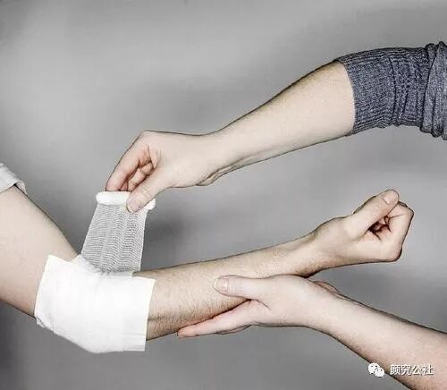 液体伤口敷料怎么用伤口护理‖新型液体敷料使治疗高效和简单化_https://www.jmylbn.com_新闻资讯_第4张