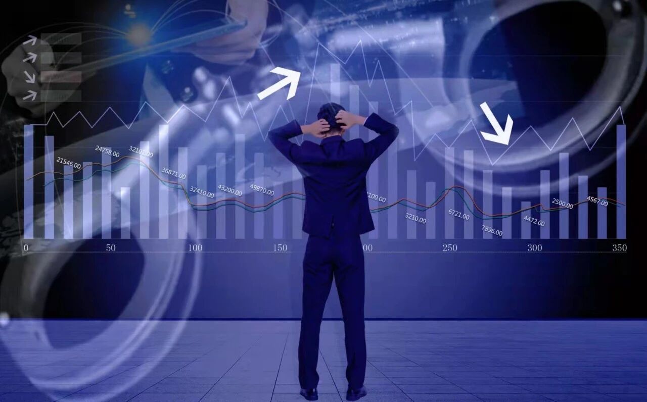 九卦 | 涉案496亿！上半年银行保险585人被采取强制措施