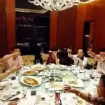 任何人请你去他家吃饭，都别空着手去，知道是为什么吗？