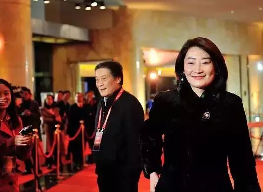 宗馥莉神秘收购香港上市公司，娃哈哈在革命前夜？