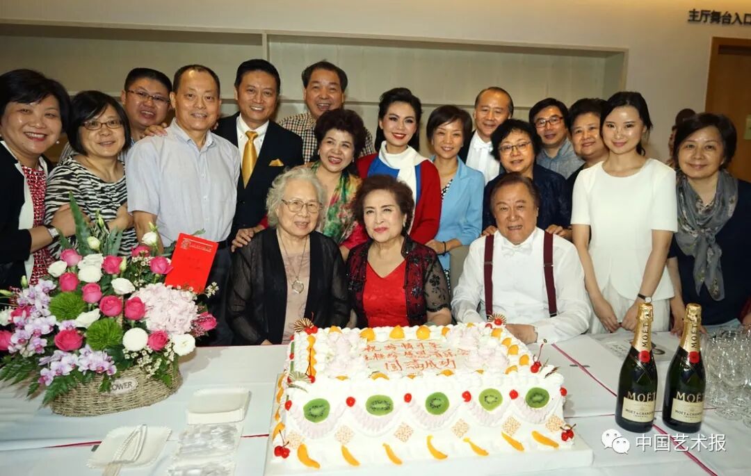 著名男高音歌唱家饶余鉴(任桂珍丈夫)同台演出  祖忠人 摄2017年