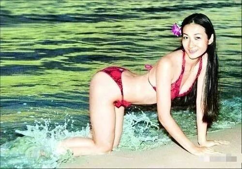 干儿子藏衣柜？突然被抓只穿内衣，谎称一起买衣绝没出轨？法庭上演亲密戏证清白？（组图） - 19