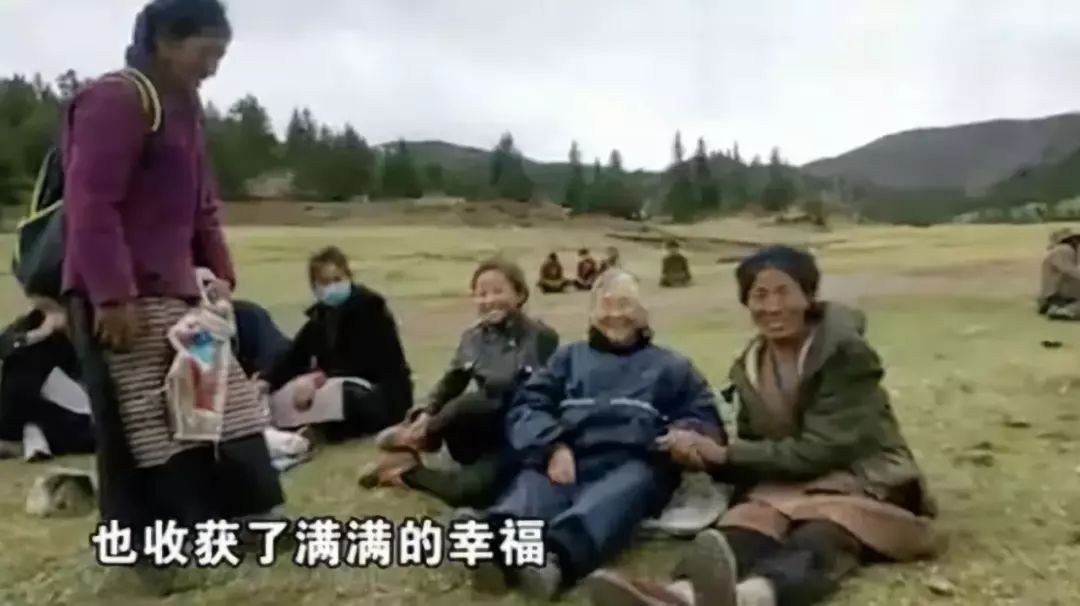 84 歲老奶奶騎行西藏：真掃興！雪山只有 5130 米，太矮了！ 旅遊 第30張