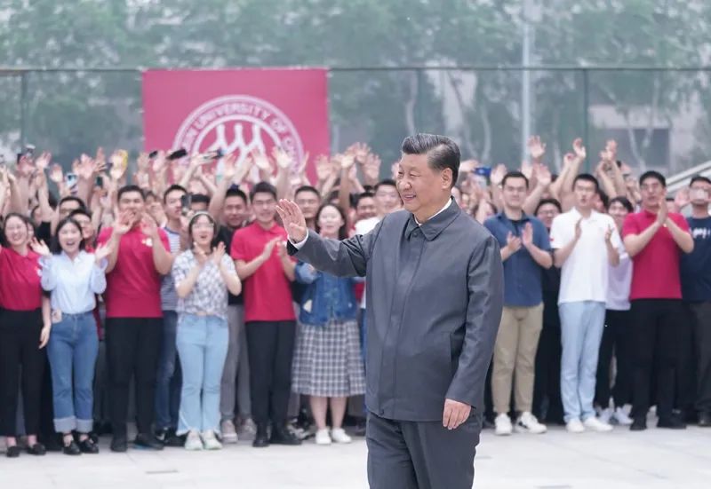 习近平在中国人民大学考察时强调 坚持党的领导传承红色基因扎根中国大地 走出一条建设中国特色世界一流大学新路(图3)