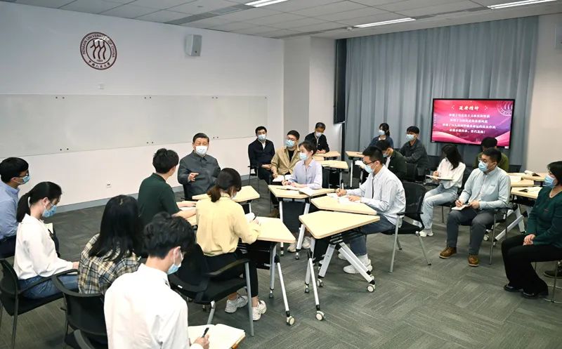 习近平在中国人民大学考察时强调 坚持党的领导传承红色基因扎根中国大地 走出一条建设中国特色世界一流大学新路(图4)