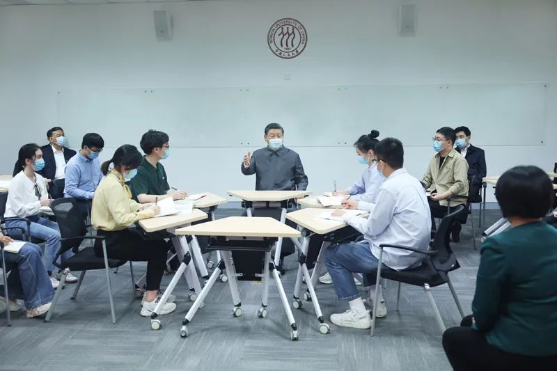 习近平在中国人民大学考察时强调 坚持党的领导传承红色基因扎根中国大地 走出一条建设中国特色世界一流大学新路(图1)
