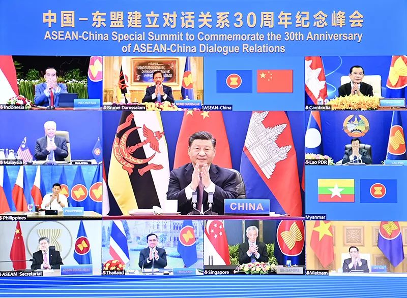 习近平出席并主持中国－东盟建立对话关系30周年纪念峰会 正式宣布建立中国东盟全面战略伙伴关系(图2)