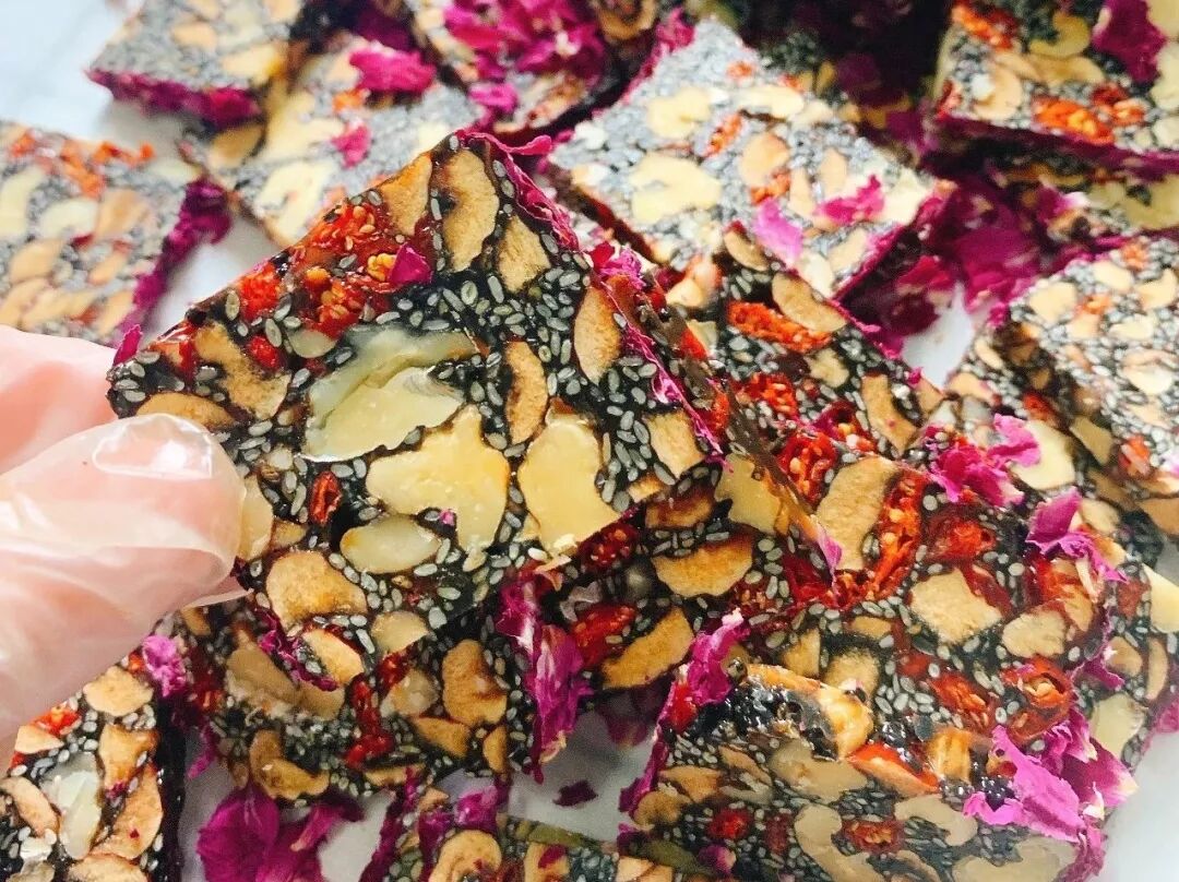 夏天到了手工阿胶糕怎么做？要怎么保存一起告诉你 阿胶糕保存 第3张