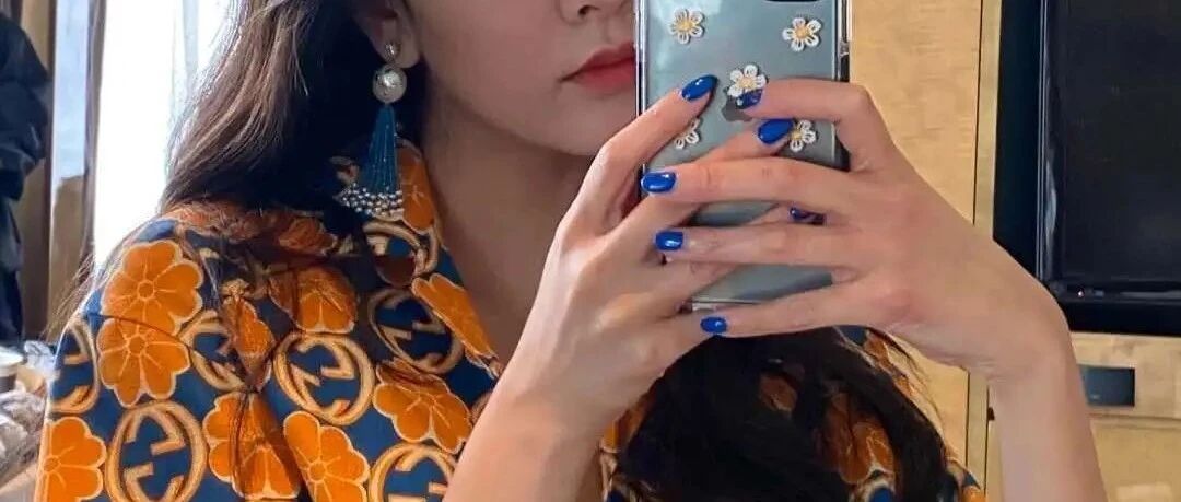 “中国泫雅”的潮流指甲风