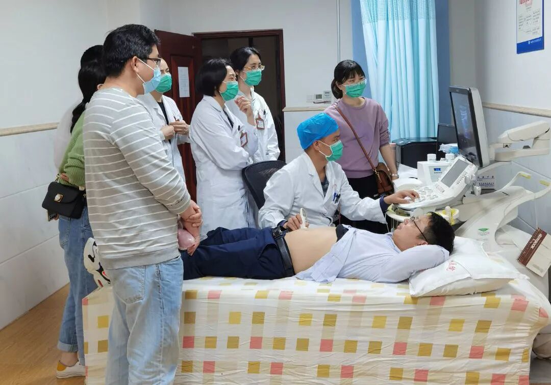 胃造影用的是什么机子超声诊断科新技术｜胃肠超声造影检查，让您舒舒服服做完肠胃筛查！_https://www.jmylbn.com_新闻资讯_第2张