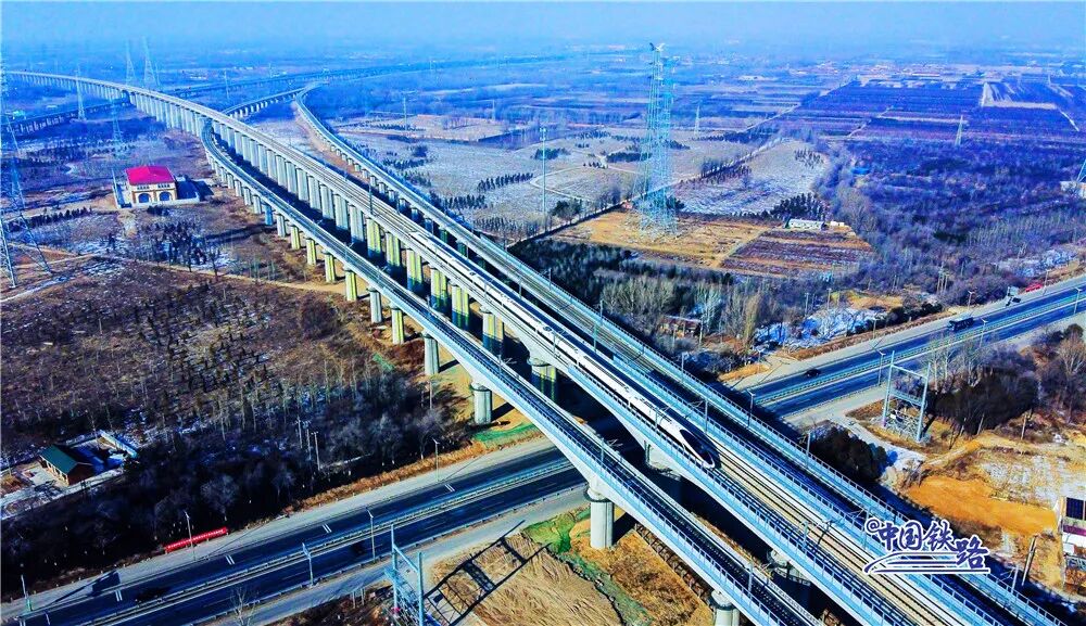 高铁座位标志图片_高铁一等座图片_高铁座座位分布图