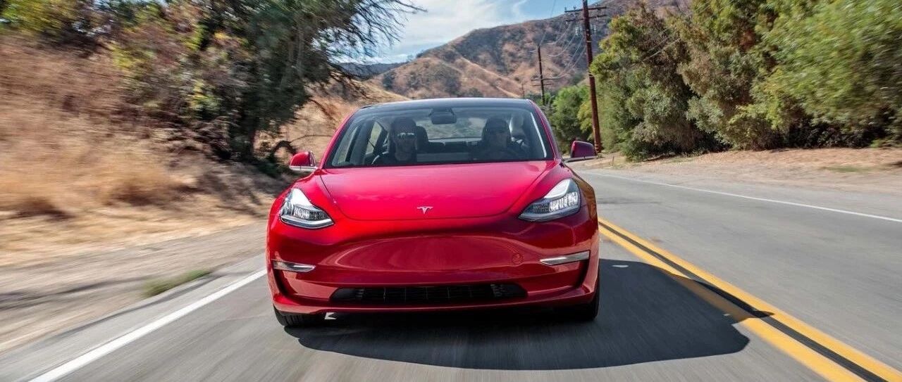 年度车型：特斯拉Model 3