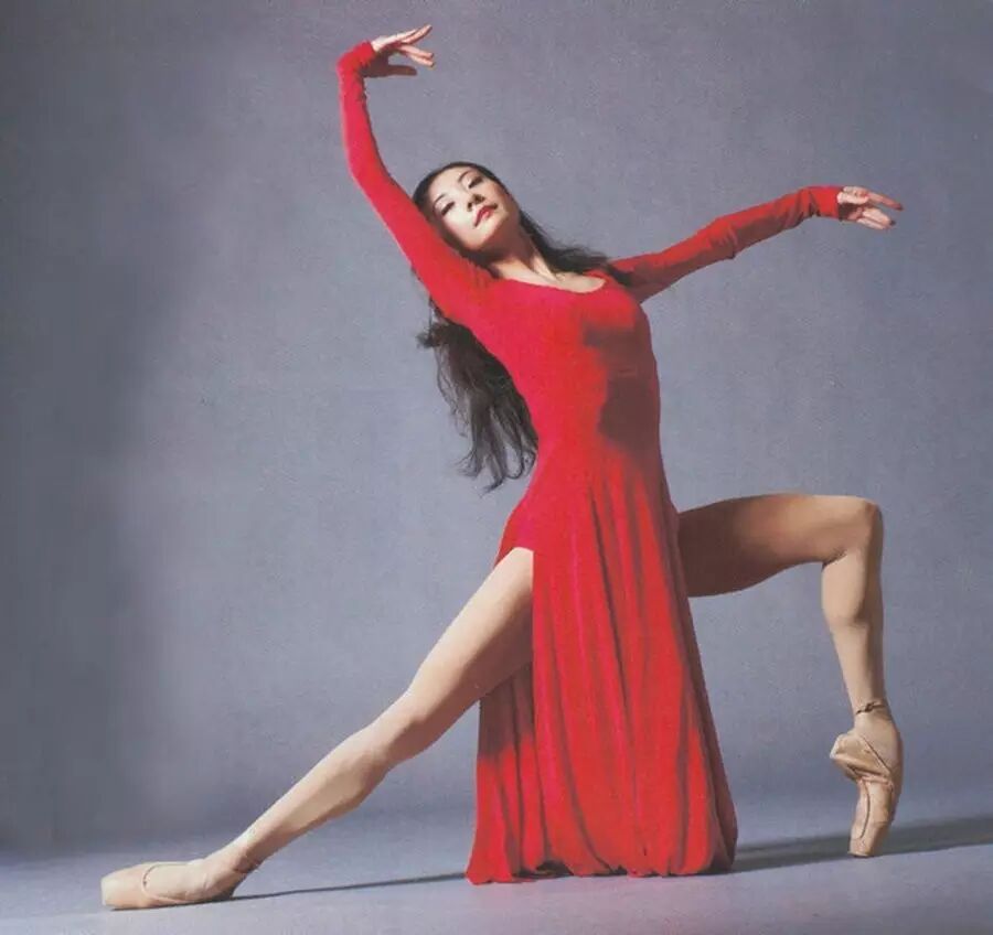 惊艳非凡谭元元独舞经典芭蕾舞剧卡门