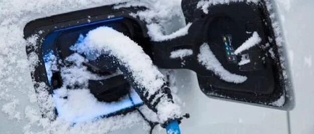 续航缩水严重，电动车的冬天该怎么“熬”？