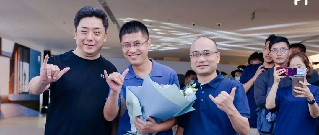 北大博士提走北京首台荣威ER6，上汽新零售模式加速铺开