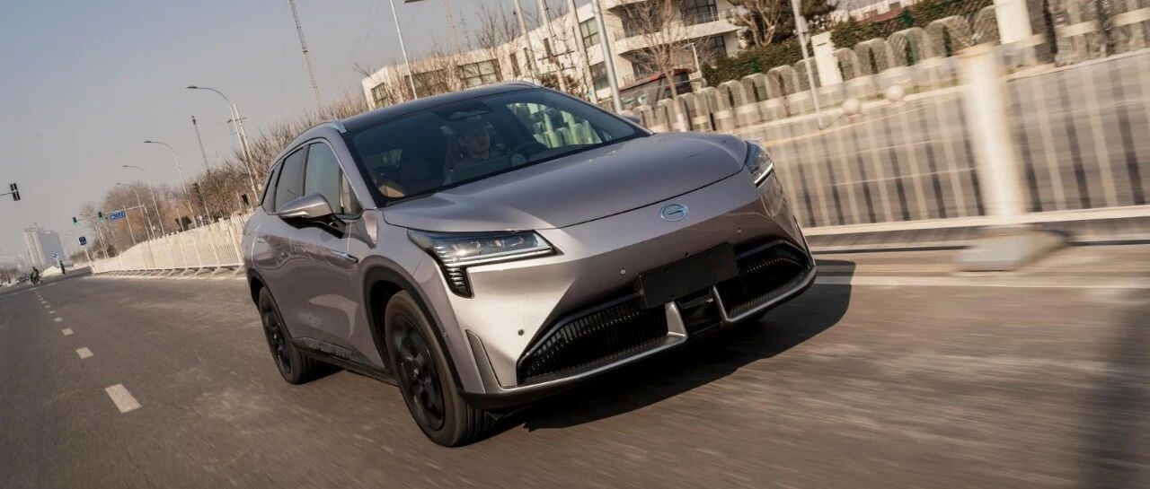 自动驾驶+豪华感再度“PLUS”，广汽埃安LX Plus如何打破电动车认知