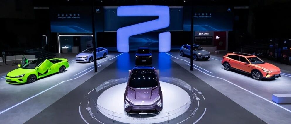 R品牌更名为飞凡汽车，“独立潮”下上汽突围的新能源尖兵