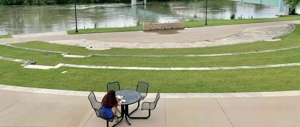 去国外念大学：那些避开高考的学生们