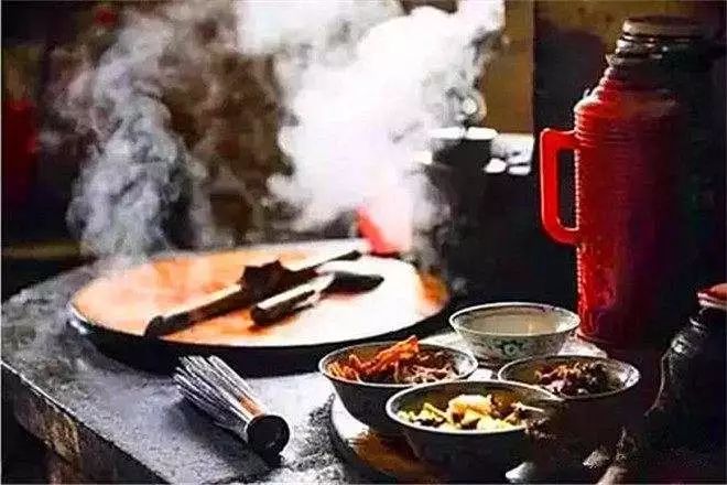 为什么说“借米不借柴，借衣不借鞋”？