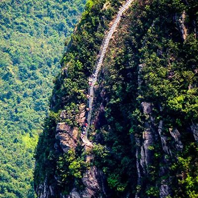 12月17日(週日)廣東第一險峰登山,挑戰金子山天梯與玻璃棧道!