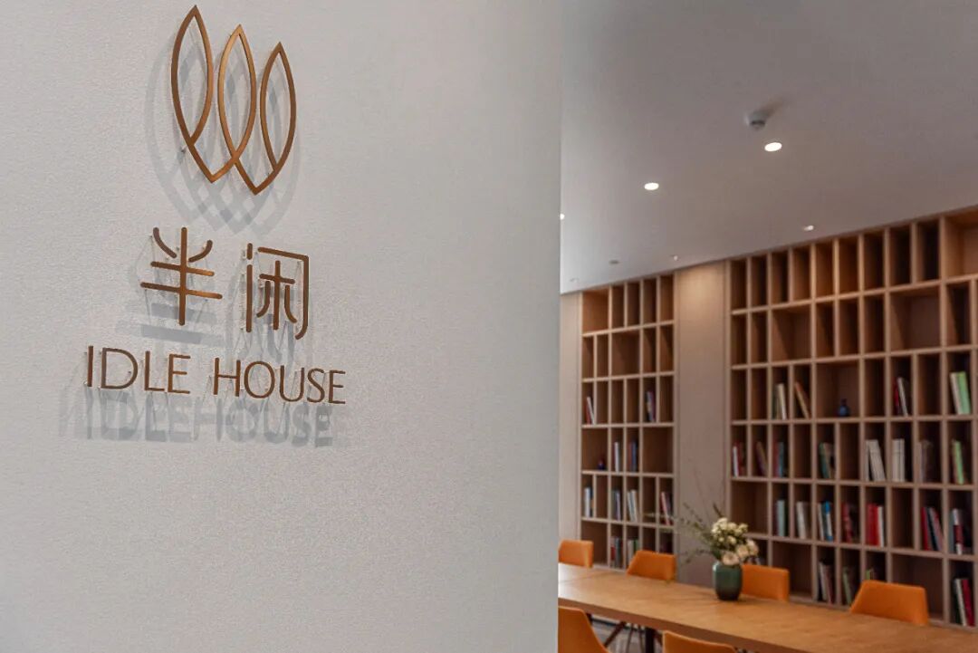 比厦门悠闲，美食不输扬州！初秋红叶漫天，谁不爱这座幸福感老城？