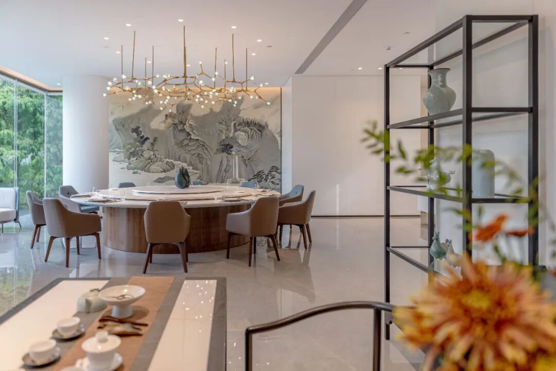 比厦门悠闲，美食不输扬州！初秋红叶漫天，谁不爱这座幸福感老城？