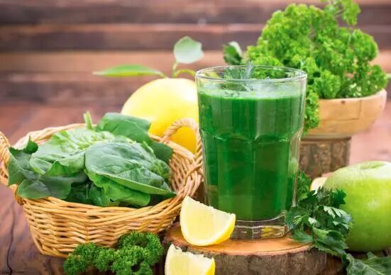 换季掉发吃什么好？这些食物防脱发