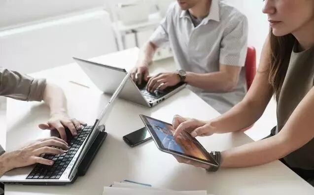 JAVA为什么现在那么火，未来还会依旧火热吗？ 